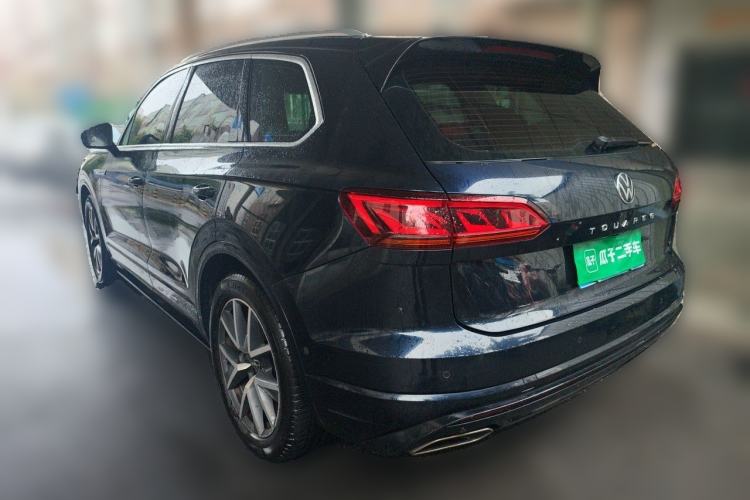 Used Volkswagen Touareg 2021 3.0 TSI Prestige Edition Classic Sport Package Rear Left 45 Deg