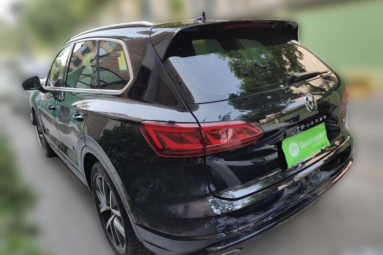 Used Volkswagen Touareg 2021 3.0 TSI Prestige Edition Classic Sport Package Rear Left 45 Deg
