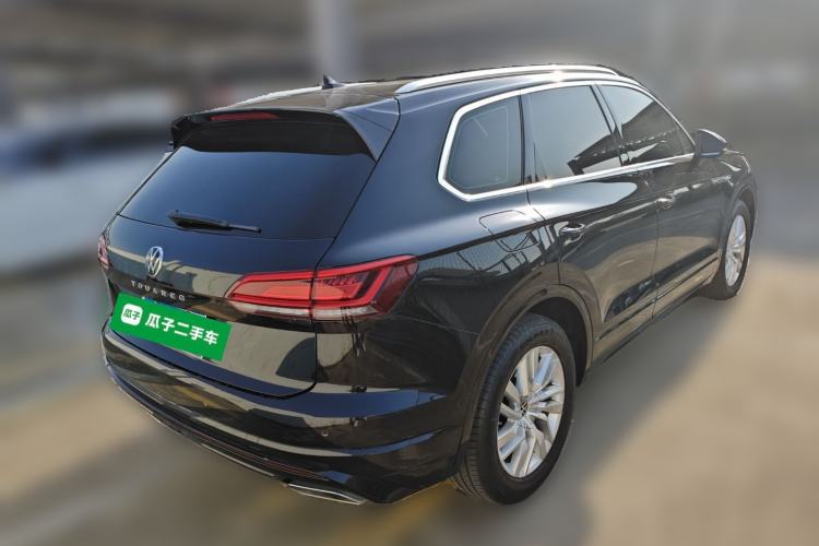 Used Volkswagen Touareg 2021 2.0 TSI RuiShang Edition Rear Right 45 Deg