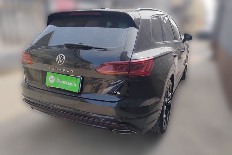 Used Volkswagen Touareg 2021 3.0 TSI Prestige Edition Rear Right 45 Deg