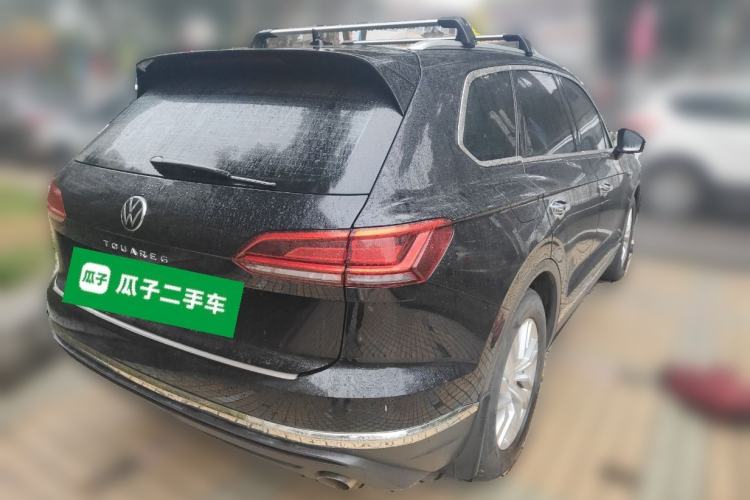 Used Volkswagen Touareg 2021 2.0 TSI Flagship Special Edition Rear Right 45 Deg