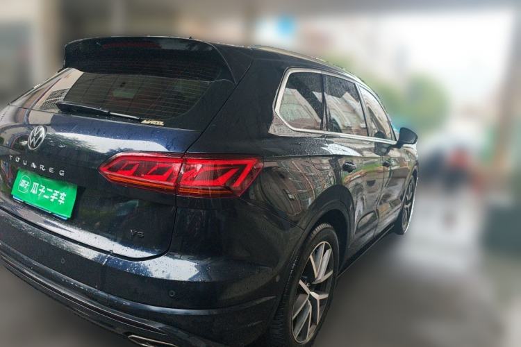 Used Volkswagen Touareg 2021 3.0 TSI Prestige Edition Classic Sport Package Rear Right 45 Deg