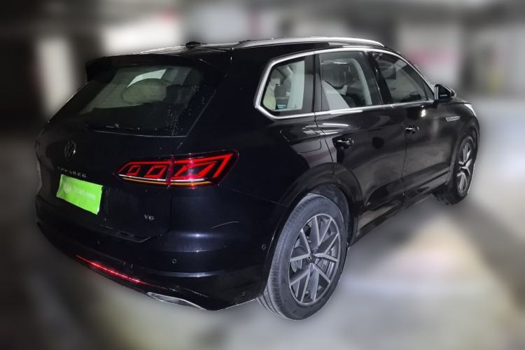 Used Volkswagen Touareg 2021 3.0 TSI Prestige Edition Classic Sport Package Rear Right 45 Deg