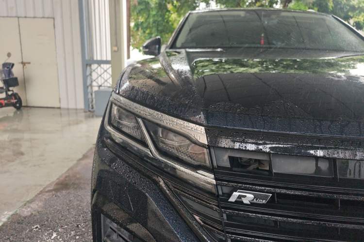 Used Volkswagen Touareg 2021 3.0 TSI Prestige Edition Classic Sport Package Right Front Headlight