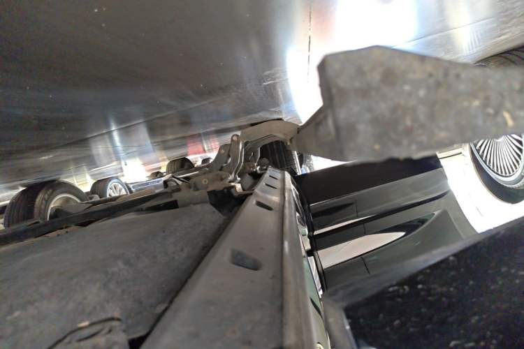 Used Volkswagen Touareg 2021 2.0 TSI RuiShang Edition Right Side Sill