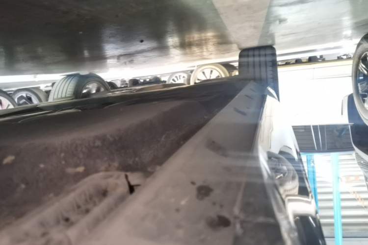 Used Volkswagen Touareg 2021 3.0 TSI Prestige Edition Right Side Sill