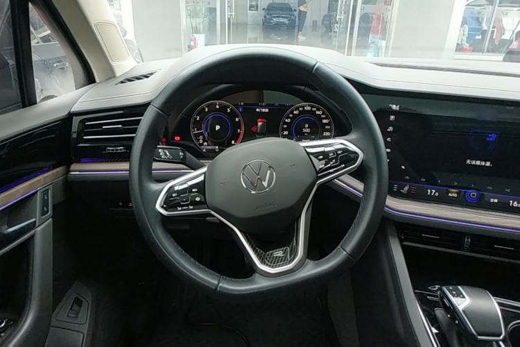 Used Volkswagen Touareg 2021 2.0 TSI RuiShang Edition Steering Wheel