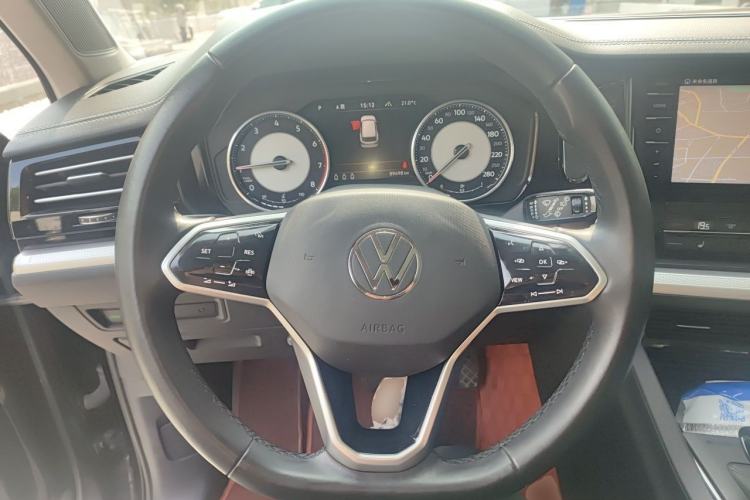 Used Volkswagen Touareg 2021 2.0 TSI Ruiyi Edition Steering Wheel
