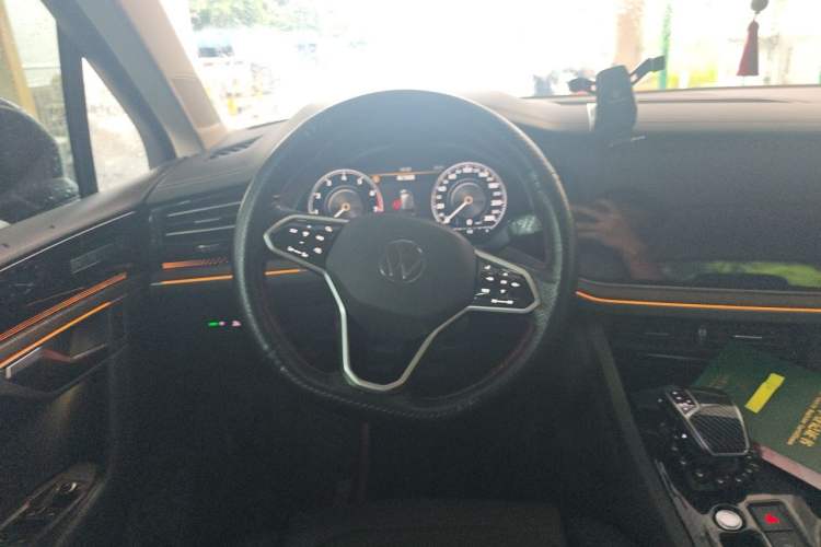 Used Volkswagen Touareg 2021 3.0 TSI Prestige Edition Classic Sport Package Steering Wheel