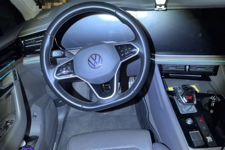 Used Volkswagen Touareg 2021 3.0 TSI Prestige Edition Classic Sport Package Steering Wheel