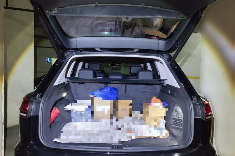 Used Volkswagen Touareg 2021 2.0 TSI Flagship Special Edition Trunk