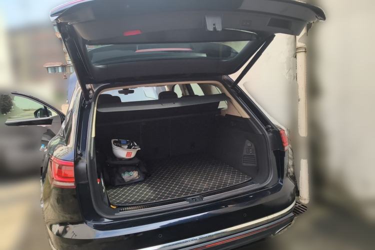 Used Volkswagen Touareg 2021 2.0 TSI Ruiyi Edition Trunk
