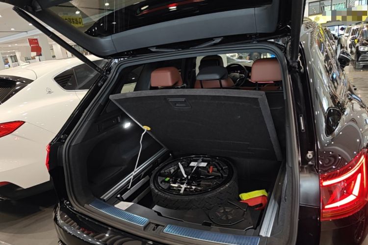Used Volkswagen Touareg 2021 3.0 TSI Prestige Edition Trunk
