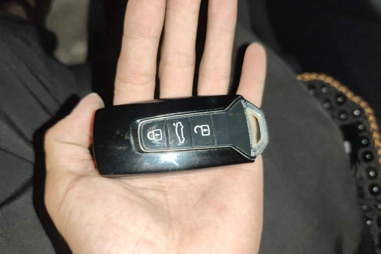 Used Volkswagen Touareg 2021 2.0 TSI Flagship Special Edition Vehicle Key