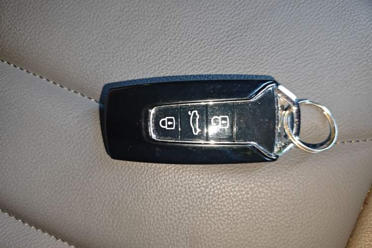 Used Volkswagen Touareg 2021 3.0 TSI Prestige Edition Classic Sport Package Vehicle Key