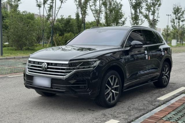 Used Volkswagen Touareg 2021 3.0 TSI Prestige Edition Classic Sport Package