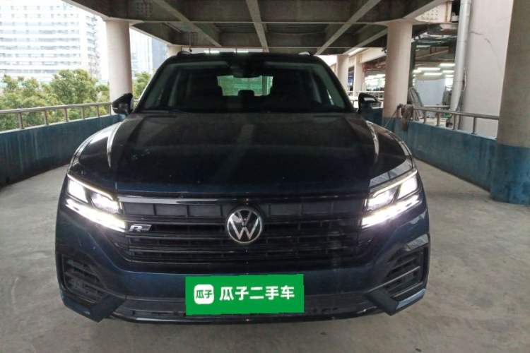 Used Volkswagen Touareg 2021 3.0 TSI Luxury Edition Black Diamond Sport Package Exterior 1