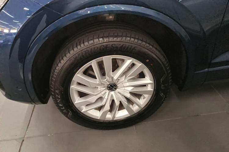 Used Volkswagen Touareg 2021 2.0 TSI RuiShang Edition Exterior 4