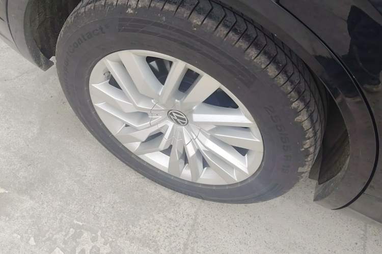 Used Volkswagen Touareg 2021 2.0 TSI RuiShang Edition Exterior 5