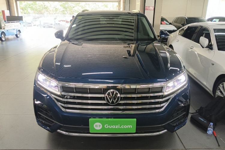 Used Volkswagen Touareg 2021 2.0 TSI RuiShang Edition Front