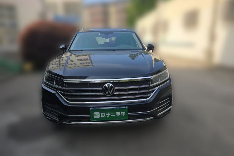 Used Volkswagen Touareg 2021 2.0 TSI Ruiyi Edition Front