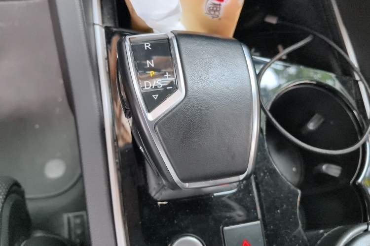 Used Volkswagen Touareg 2021 2.0 TSI RuiShang Edition Gear Lever