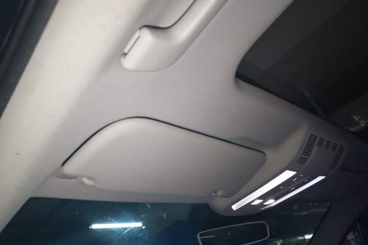 Used Volkswagen Touareg 2021 2.0 TSI RuiShang Edition Headliner
