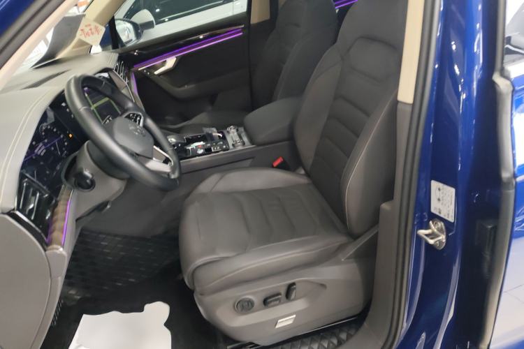 Used Volkswagen Touareg 2021 3.0 TSI Prestige Edition Classic Sport Package Left Front Seat