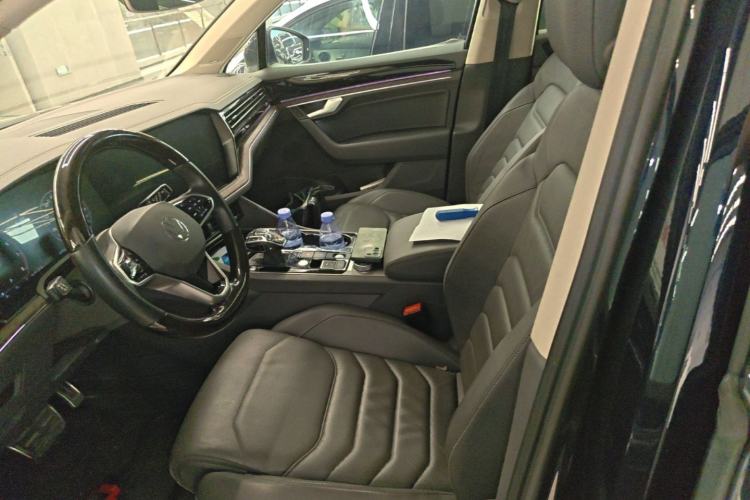 Used Volkswagen Touareg 2021 3.0 TSI Prestige Edition Classic Sport Package Left Front Seat