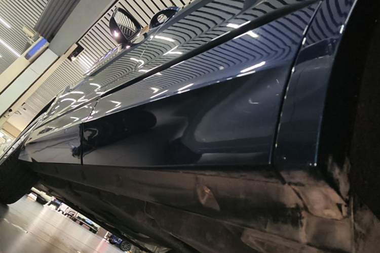 Used Volkswagen Touareg 2021 2.0 TSI RuiShang Edition Left Side Sill