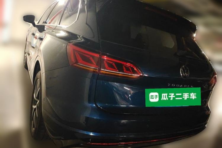 Used Volkswagen Touareg 2021 3.0 TSI Prestige Edition Classic Sport Package Rear Left 45 Deg