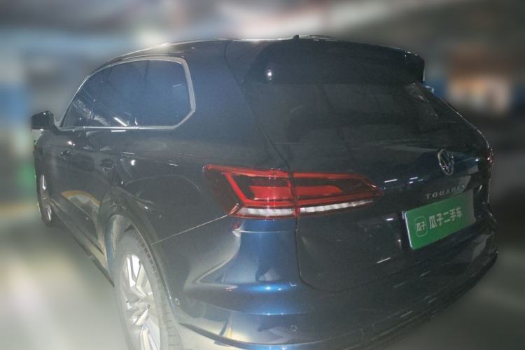 Used Volkswagen Touareg 2021 2.0 TSI RuiShang Edition Rear Left 45 Deg
