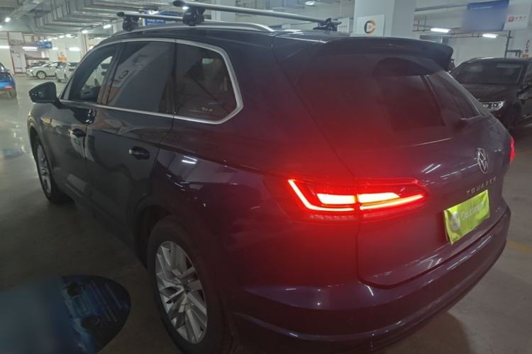 Used Volkswagen Touareg 2021 2.0 TSI RuiShang Edition Rear Left 45 Deg