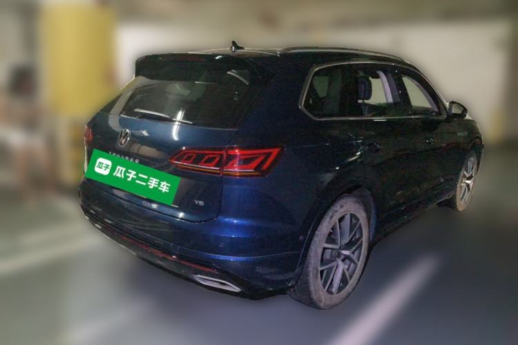 Used Volkswagen Touareg 2021 3.0 TSI Prestige Edition Classic Sport Package Rear Right 45 Deg
