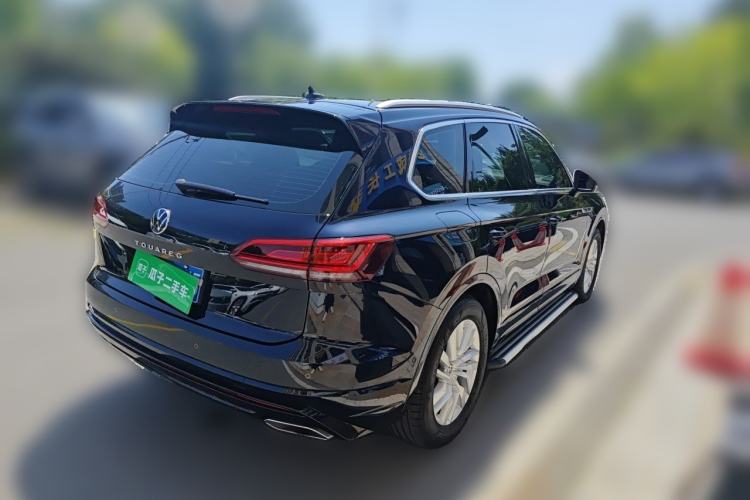 Used Volkswagen Touareg 2021 2.0 TSI RuiShang Edition Rear Right 45 Deg