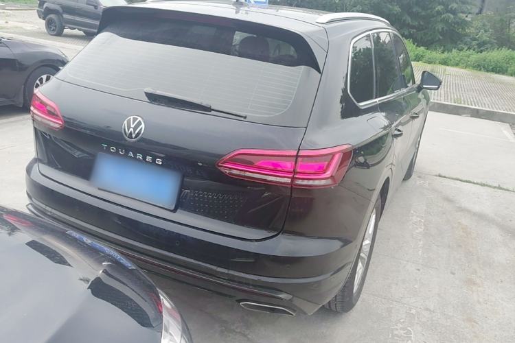Used Volkswagen Touareg 2021 2.0 TSI RuiShang Edition Rear Right 45 Deg