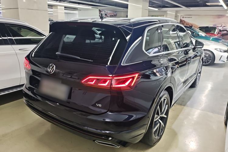Used Volkswagen Touareg 2021 3.0 TSI Prestige Edition Classic Sport Package Rear Right 45 Deg