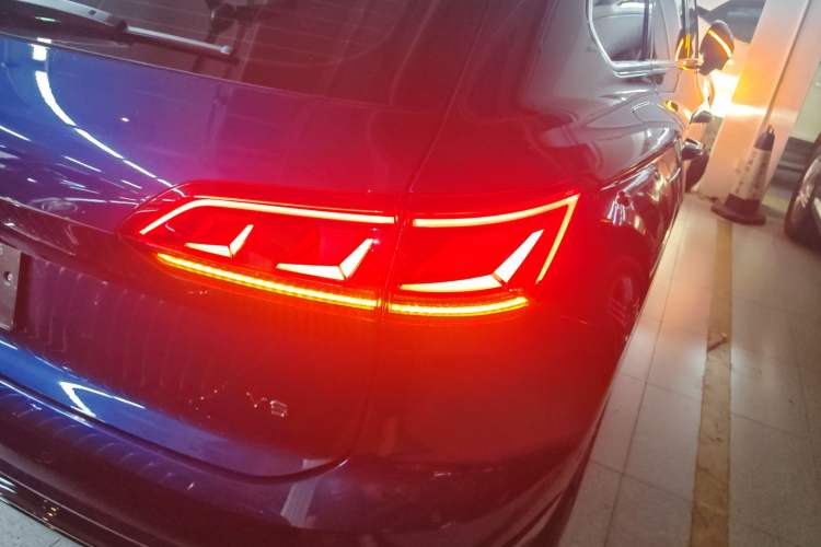 Used Volkswagen Touareg 2021 3.0 TSI Prestige Edition Classic Sport Package Right Rear Taillight