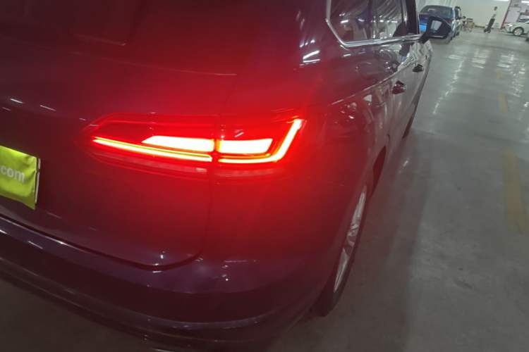 Used Volkswagen Touareg 2021 2.0 TSI RuiShang Edition Right Rear Taillight