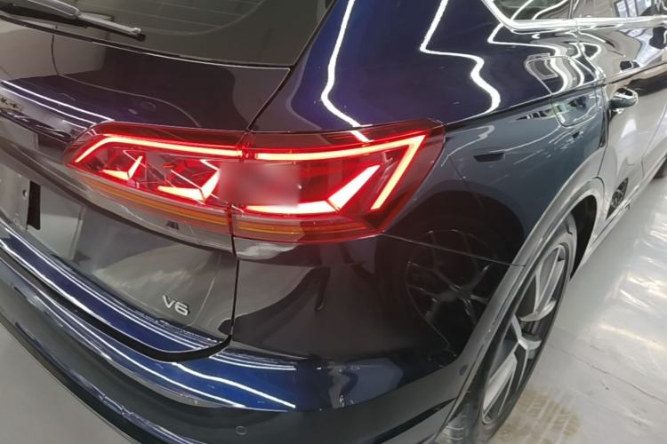 Used Volkswagen Touareg 2021 3.0 TSI Prestige Edition Classic Sport Package Right Rear Taillight
