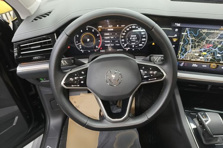 Used Volkswagen Touareg 2021 3.0 TSI Prestige Edition Classic Sport Package Steering Wheel