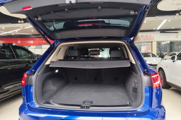 Used Volkswagen Touareg 2021 3.0 TSI Prestige Edition Classic Sport Package Trunk