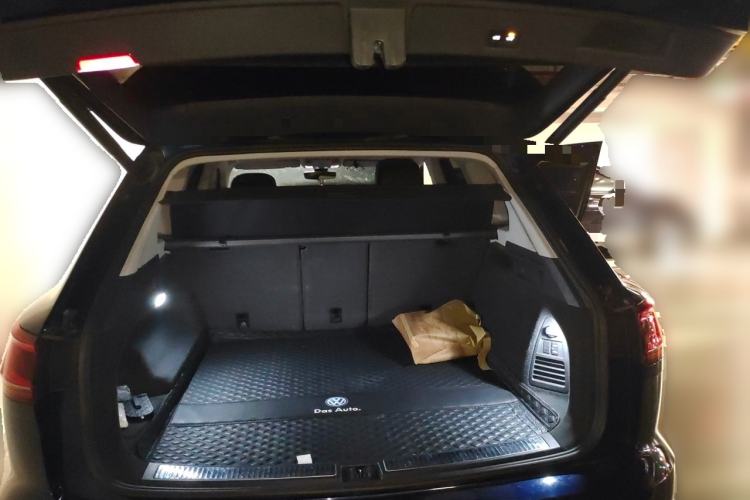 Used Volkswagen Touareg 2021 3.0 TSI Prestige Edition Classic Sport Package Trunk