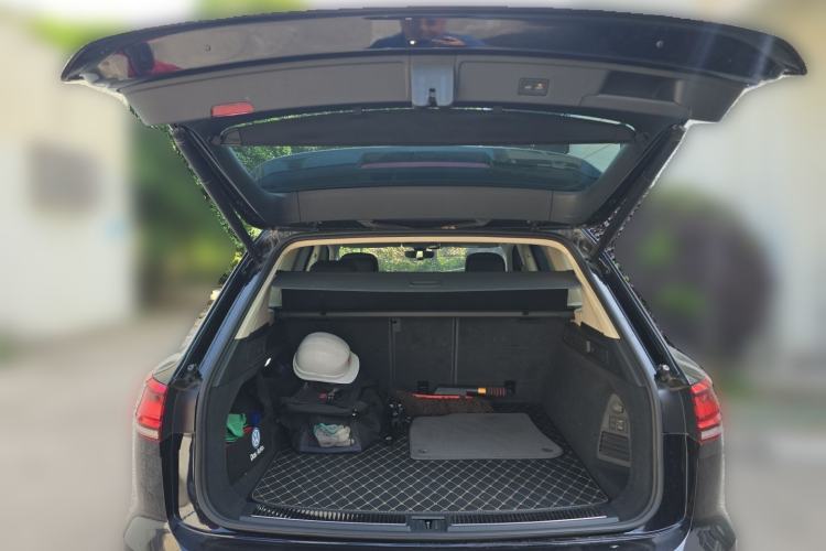 Used Volkswagen Touareg 2021 2.0 TSI Ruiyi Edition Trunk