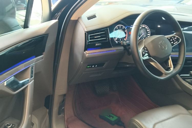 Used Volkswagen Touareg 2021 2.0 TSI Ruiyi Edition Driver Seat