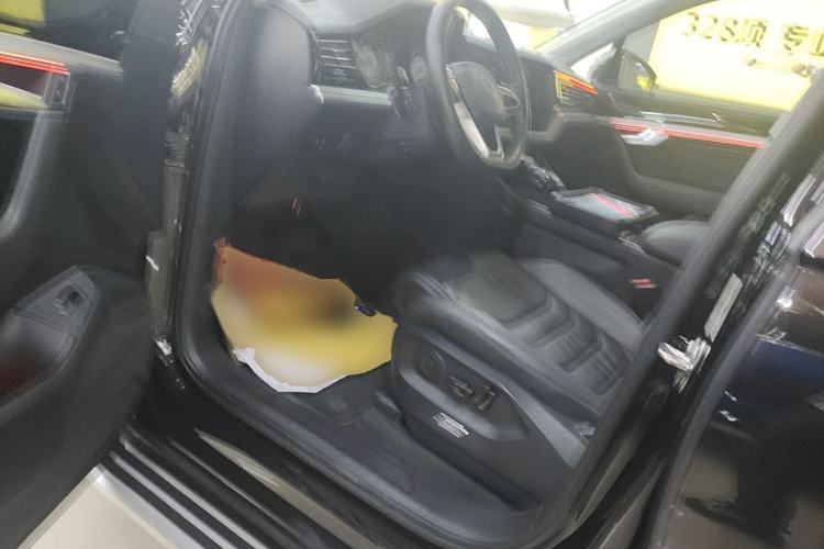 Used Volkswagen Touareg 2021 2.0 TSI Flagship Special Edition Driver Seat
