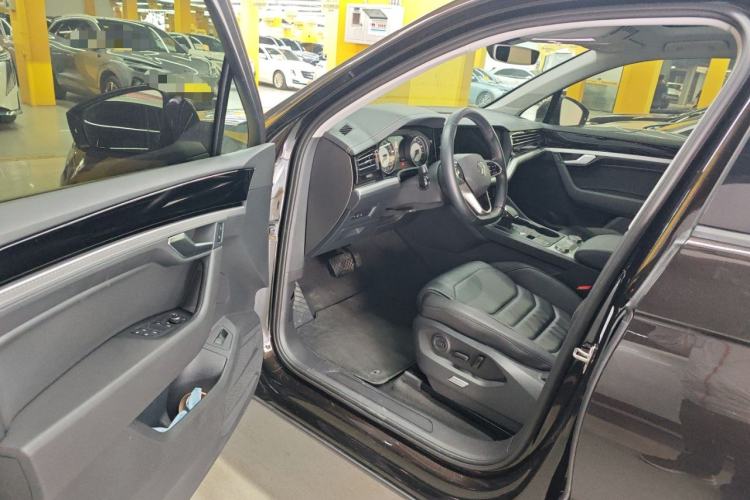 Used Volkswagen Touareg 2021 2.0 TSI Flagship Special Edition Driver Seat