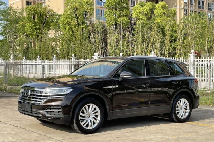 Used Volkswagen Touareg 2021 2.0 TSI Flagship Special Edition Exterior 3