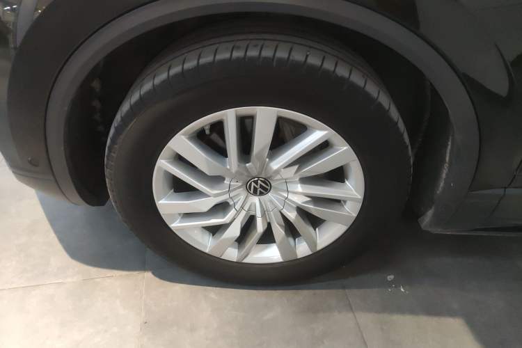 Used Volkswagen Touareg 2021 2.0 TSI Flagship Special Edition Exterior 4