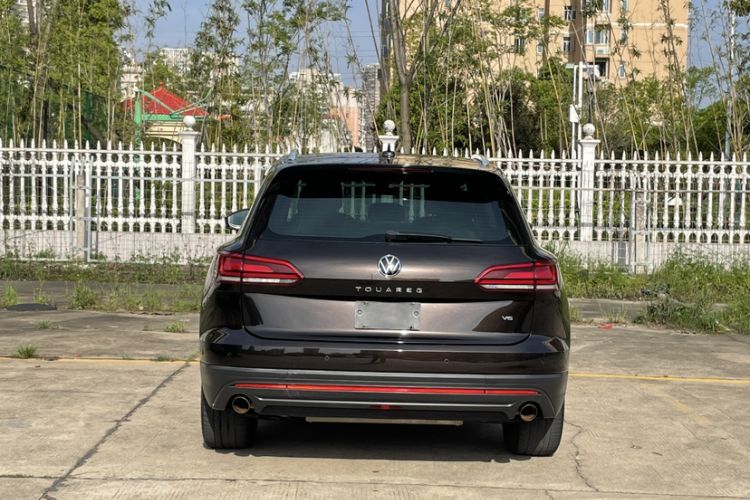 Used Volkswagen Touareg 2021 2.0 TSI Flagship Special Edition Exterior 6
